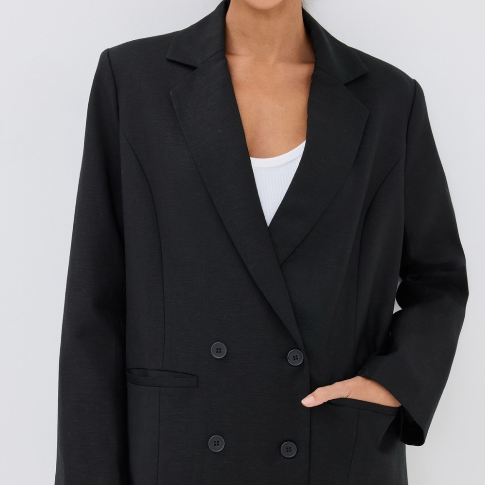 Lioness oversized La Quinta black blazer